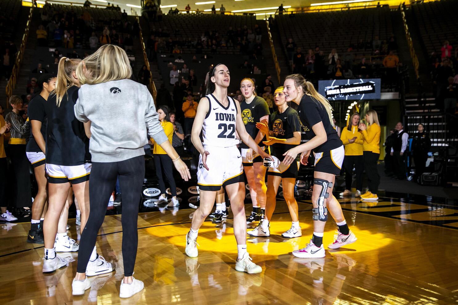 Iowa hawkeye outlet tennis shoes